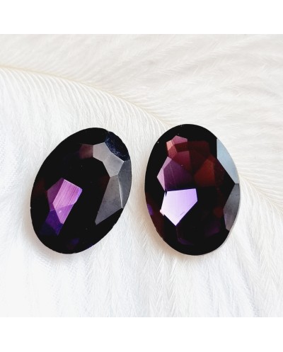 Įstatomi kristalai tamsūs violetiniai, ovalūs 18x13x5mm, 1 vnt.