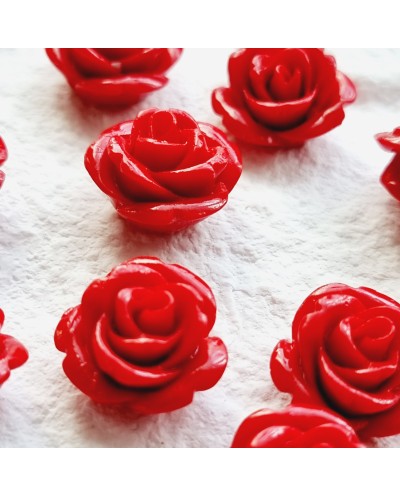 Akrilinės gėlytės rožės, veriamos raudonos sp., 15x8mm, 1 vnt.